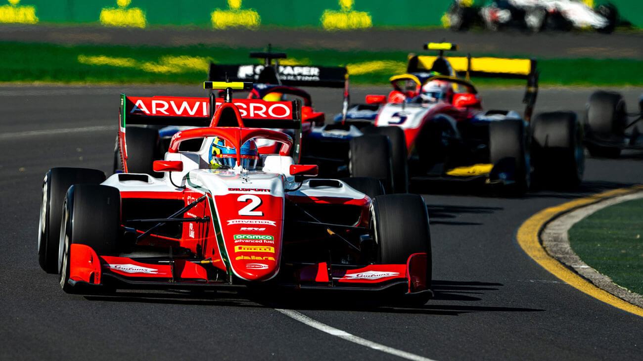 Formula 3: Beganovic scores points in between the Safety Cars