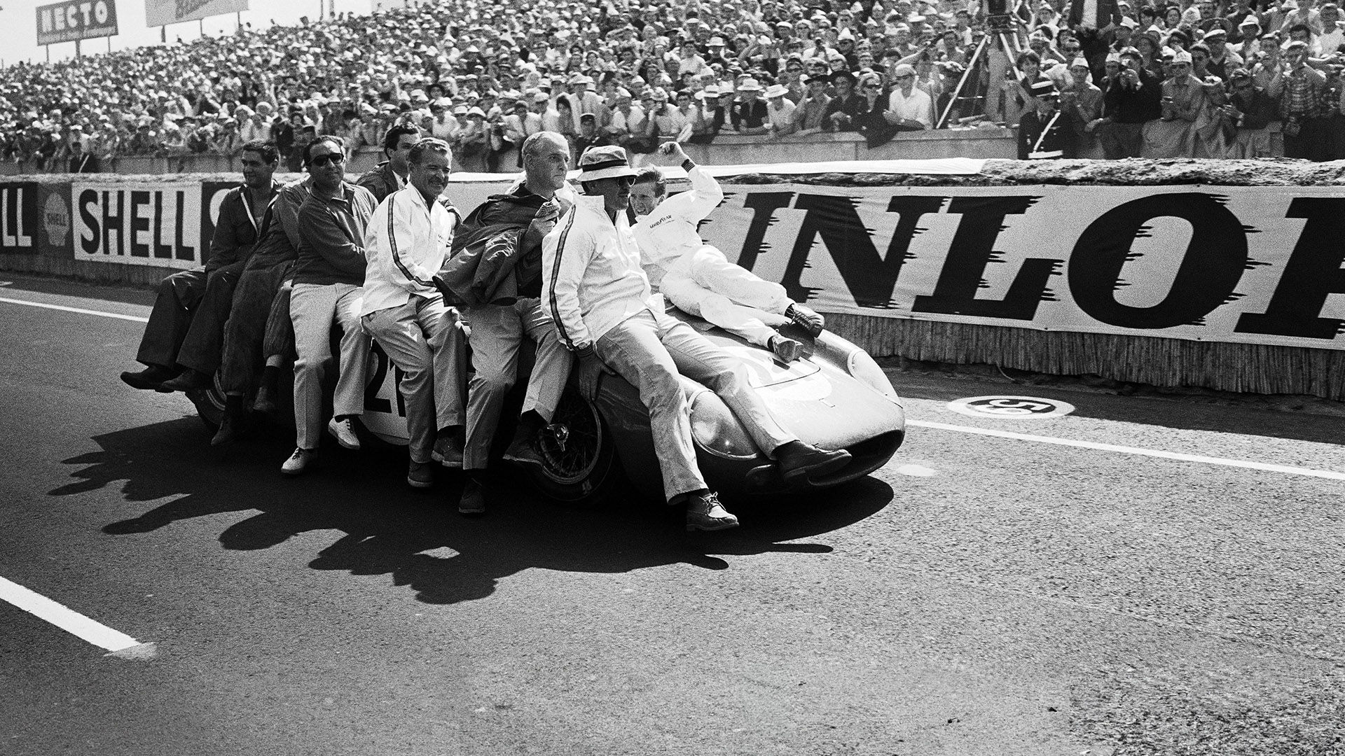 1965年、フェラーリがル・マンで英雄的勝利を獲得