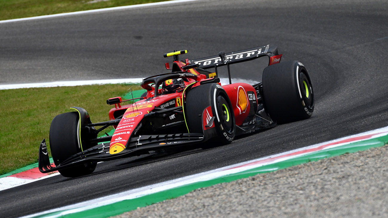 Free practice 1: Carlos second, Charles fourth