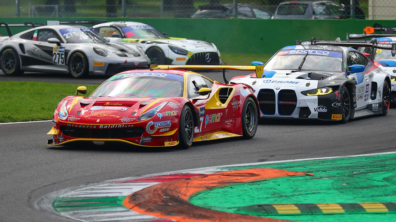 Fisichella-Mosca in the Ferrari 488 GT3 Evo 2020 sealed the Italian GT Endurance Championship with a race to spare at the Monza circuit. 