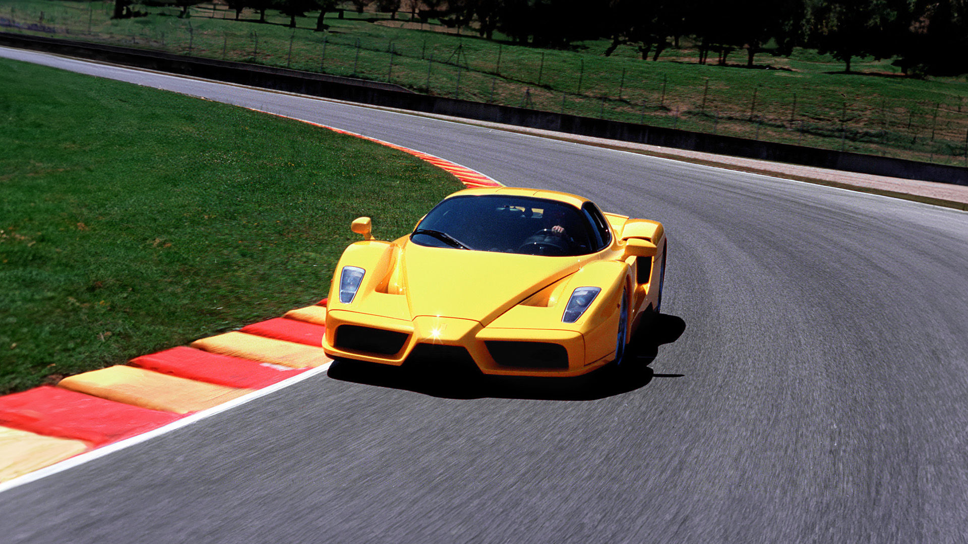 ENZO FERRARI フェラーリ神話の真実 ENZO FERRARI―エンツォ・フェラーリの真実を知る一冊。 (NEKO
