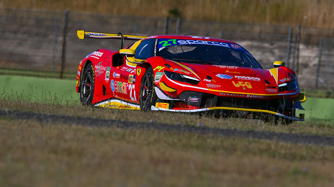Ferrari triumphs in CIGT at Vallelunga 

