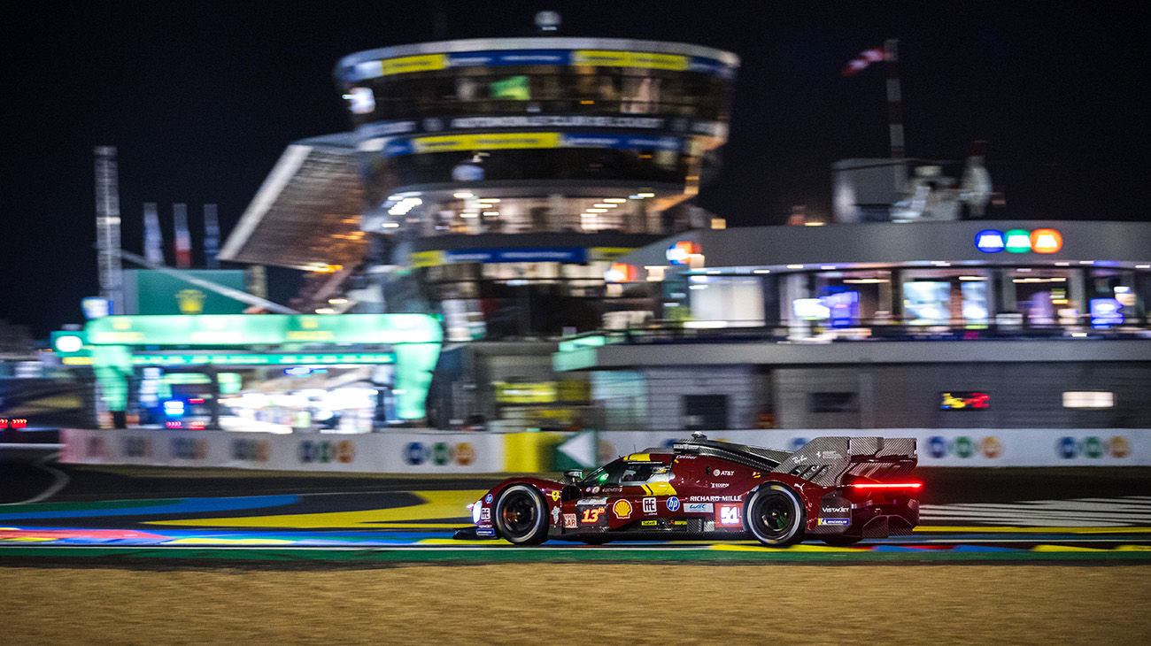First free practice session under the floodlights of the Circuit de la Sarthe for the Hypercars on Wednesday evening.
