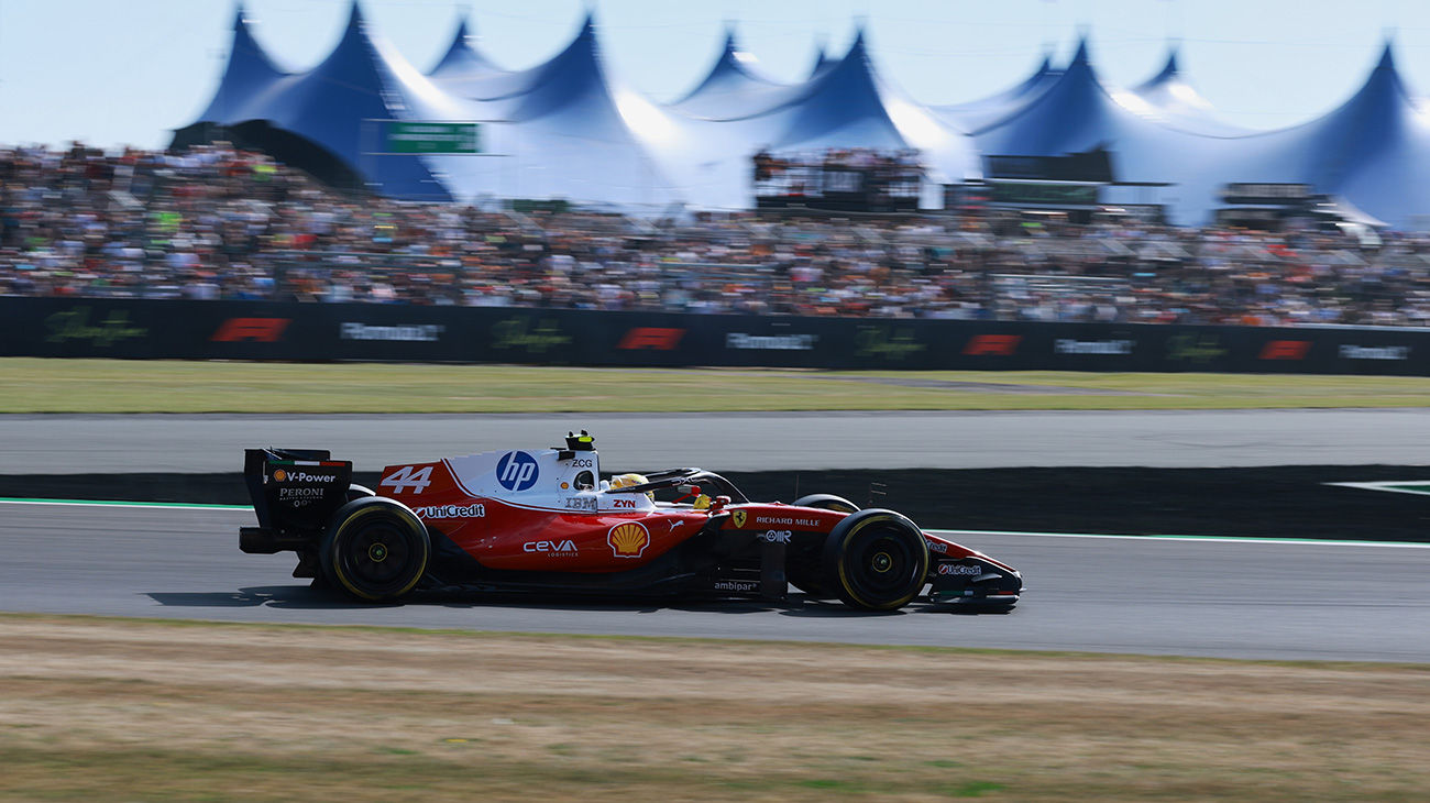 Lewis on Sprint pole, Charles fourth