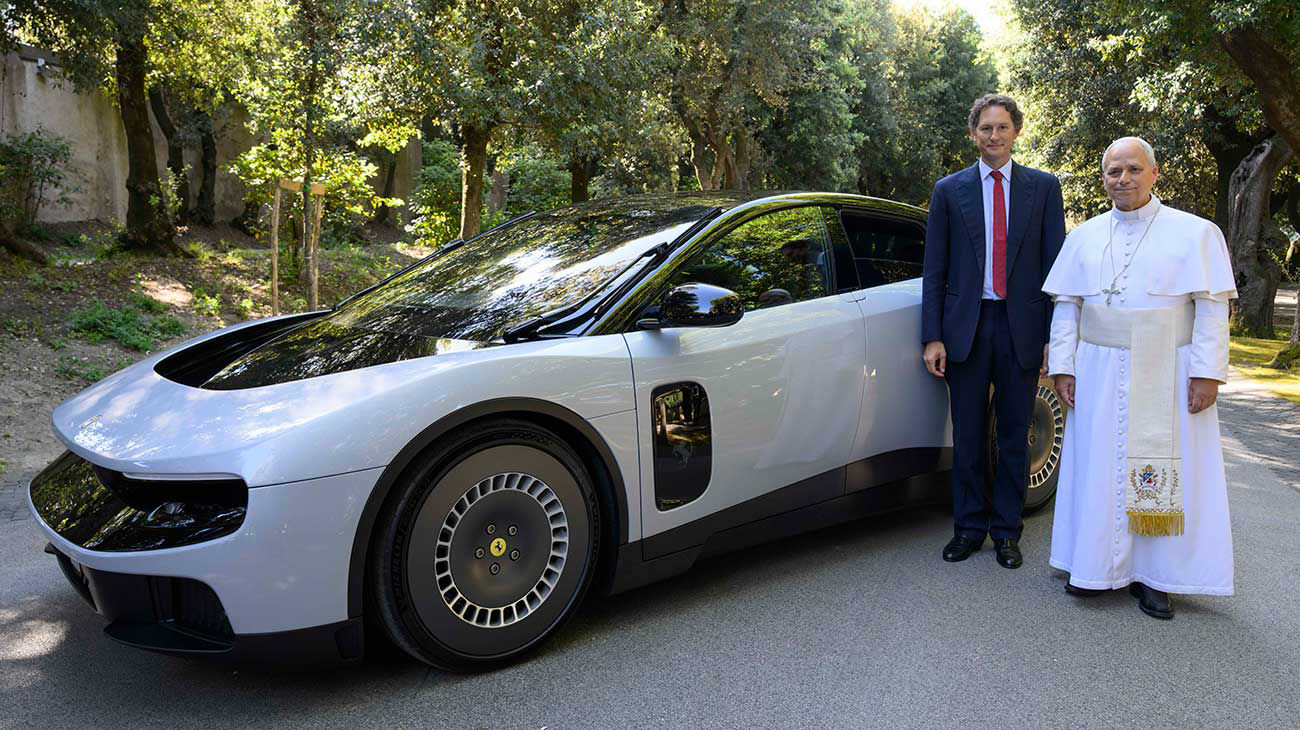 FERRARI INCONTRA SUA SANTITÀ PAPA LEONE XIV